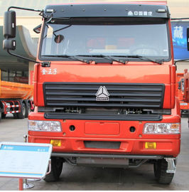 ISO مرت SINOTRUK SWZ 4X2 البضائع حاوية شاحنة 6 عجلة / شاحنة / السلع البضائع