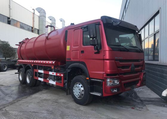 شاحنة شفط مياه المجاري فراغ SINOTRUK HOWO 6X4 336hp