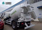 شاحنة خلط الخرسانة الصغيرة Howo 4x2 4CBM باللون الأبيض جاهزة في المصنع